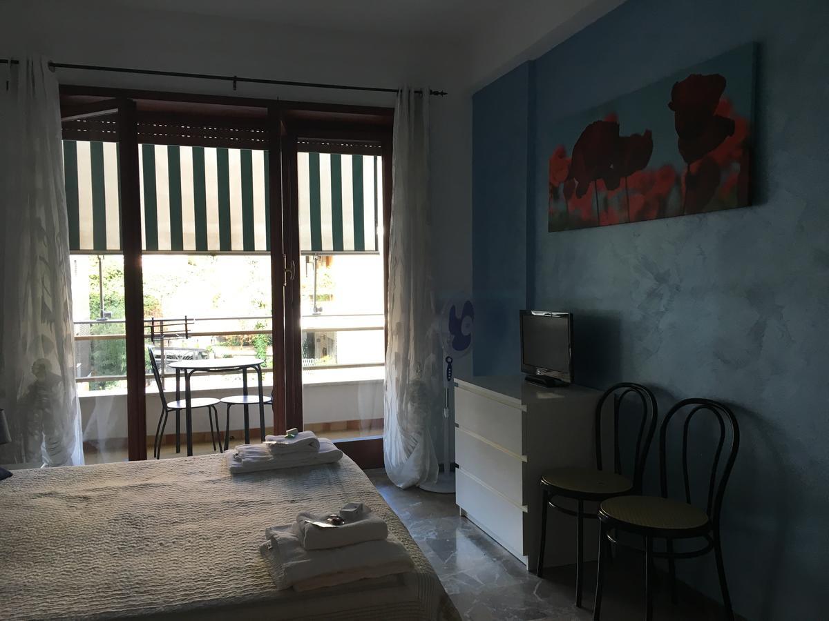 Bed Rooms Rome Exterior photo